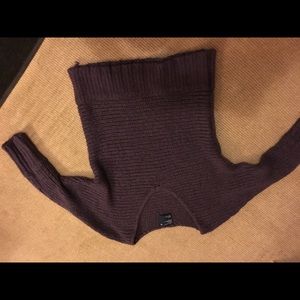 American Eagle Sweater. Purplish M